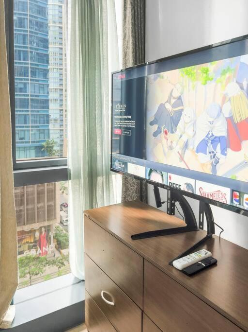 One Uptown Residences Bgc 따구익 외부 사진