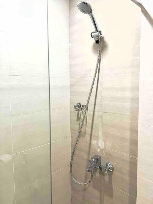 One Uptown Residences Bgc 따구익 외부 사진